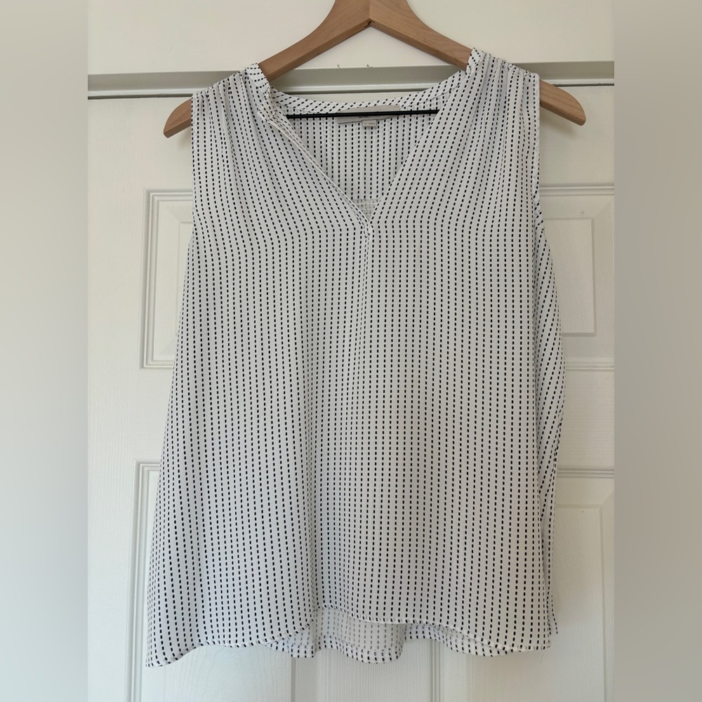 Women’s LOFT White Tank Top